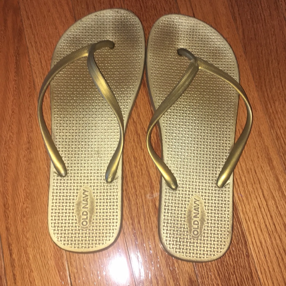 Old navy gold flip flops